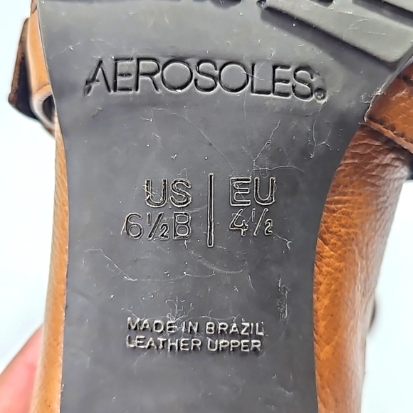 Aerosoles Leather Mary Jane Heels Size 6.5 - Picture 9 of 9